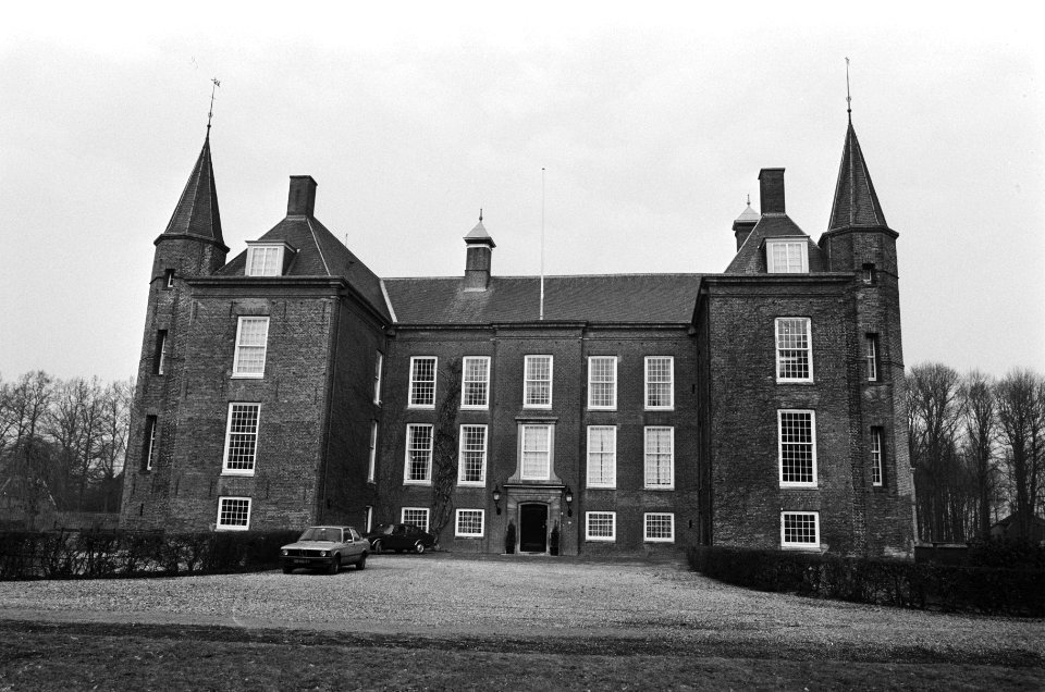 Slot Zuylen gerestaureerd, Bestanddeelnr 933-5989