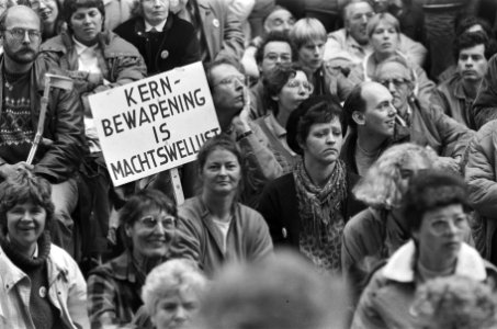 Slotmanifestatie volkspetitionnement in Den Haag de bijeenkomst, Bestanddeelnr 933-4679