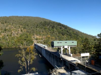 Somerset Dam wall
