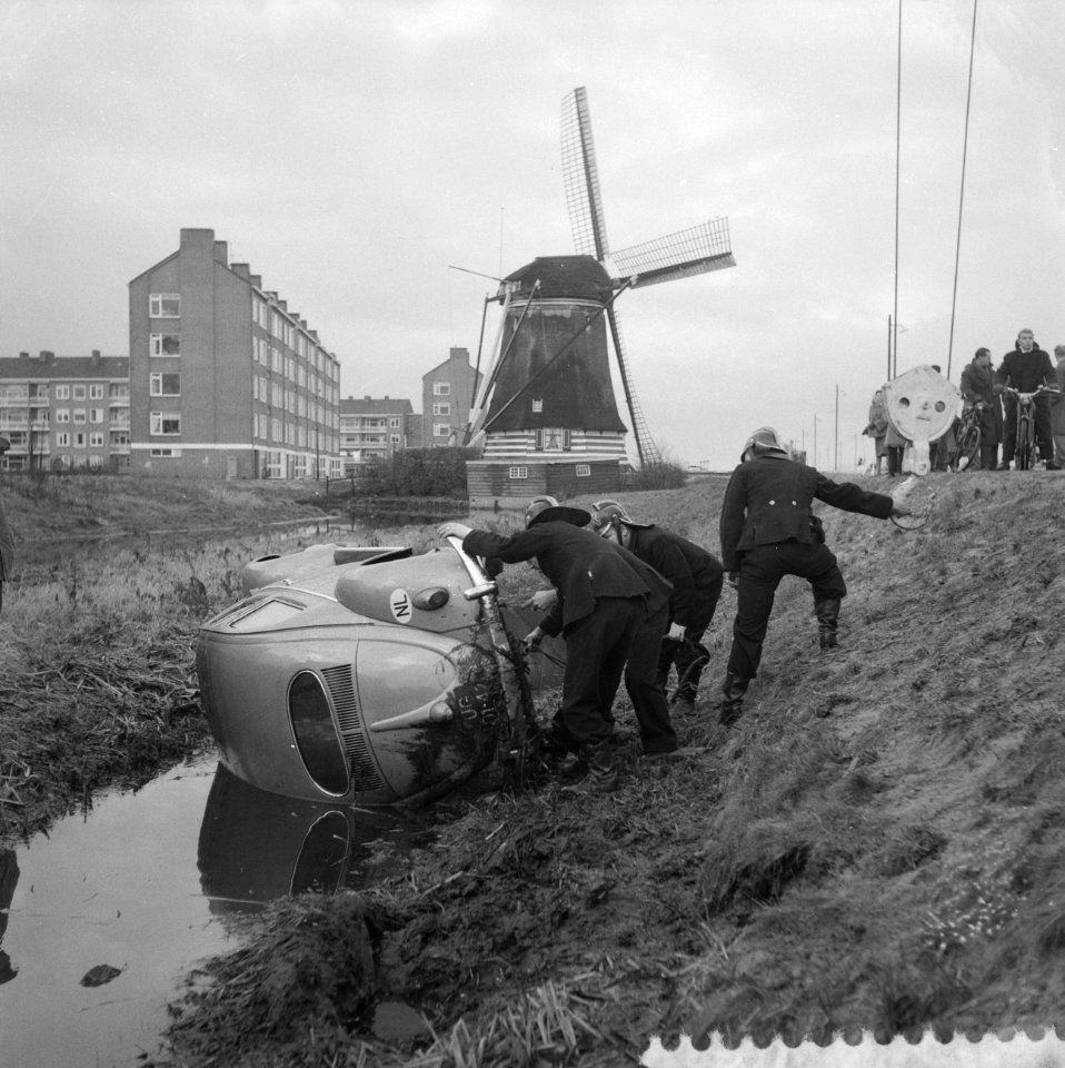 Slippartij op de Haarlemmerweg te Amsterdam nabij molen De 1200 Roe, Bestanddeelnr 910-9265