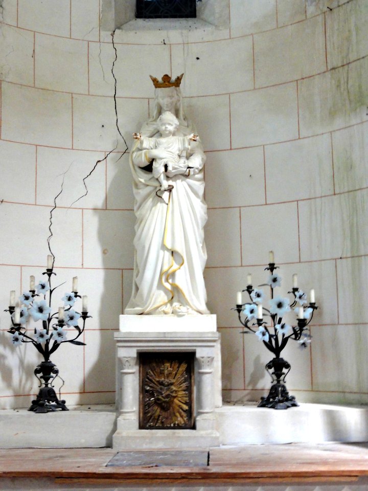 Sommesnil (Seine-Mar.) église, statue (01) Vierge à l'Enfant