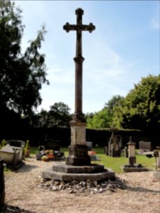 Sommesnil (Seine-Mar.) croix de cimetière