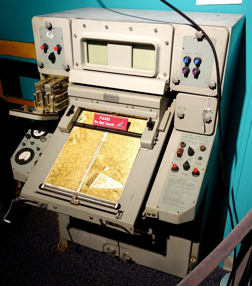 Sonar Console C Mk 1 Mod 0, Westinghouse Electric Corporation - National Electronics Museum - DSC00484