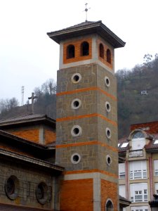 Sotrondio (San Martín del Rey Aurelio) - Iglesia de San Martín de Tours 3