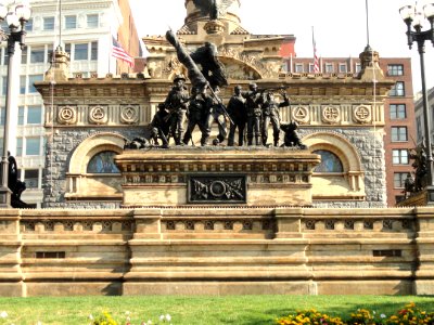 Soldiers' and Sailors' Monument (Cleveland) - DSC07864