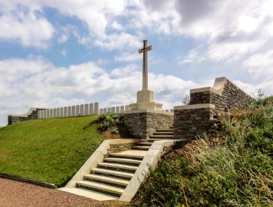 Sommaing (Nord, Fr) Canonne farm British Cemetery 1918 CWGC-2-2-2