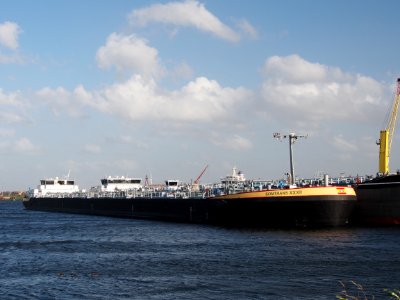 Somtrans XXXII (ship, 2013) Kegelligplaats Afrikahaven, Port of Amsterdam