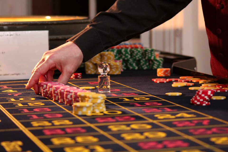 Casino game gambling