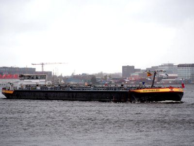Somtrans XVI (ship, 2009) op het IJ