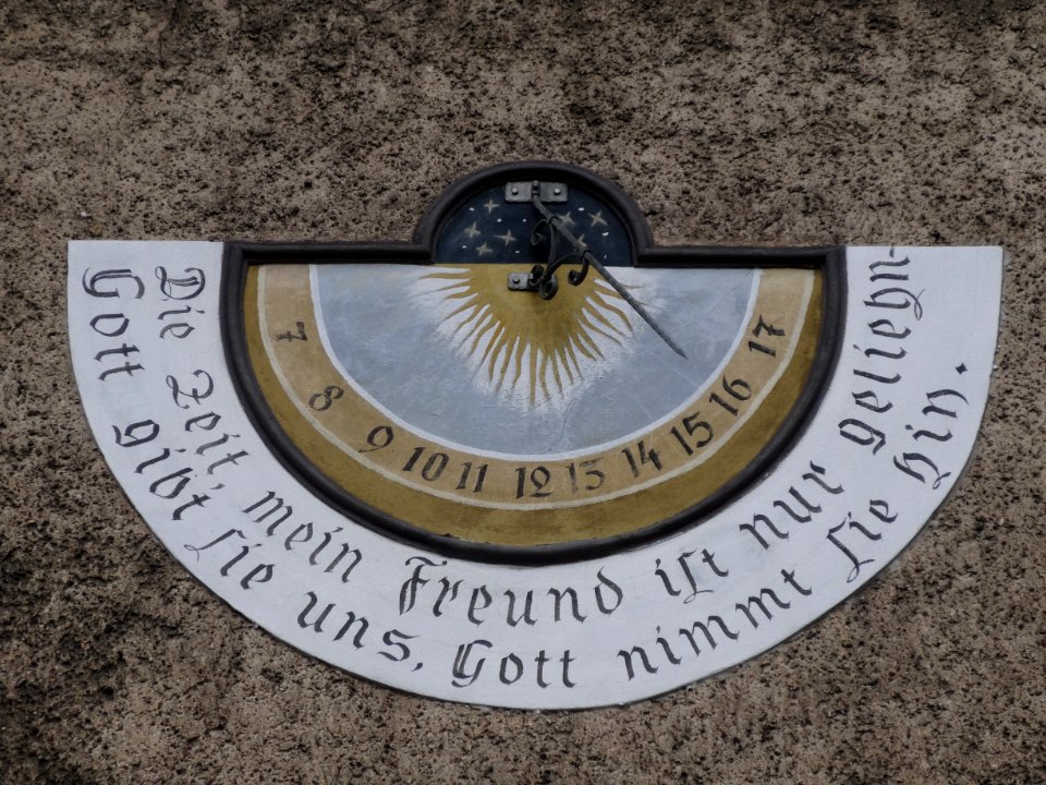 Sonnenuhr an der Kirche von Milbitz, Rottenbach
