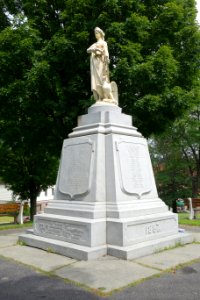 Soldiers' Monument - St. Johnsbury, Vermont - DSC04141