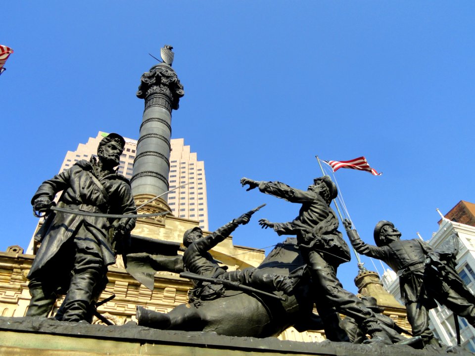 Soldiers' and Sailors' Monument (Cleveland), figures - DSC07889