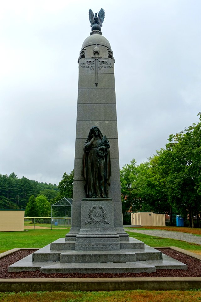 Soldiers Monument by Frederick Wellington Ruckstull, sculpted 1922, granite and bronze DSC04156