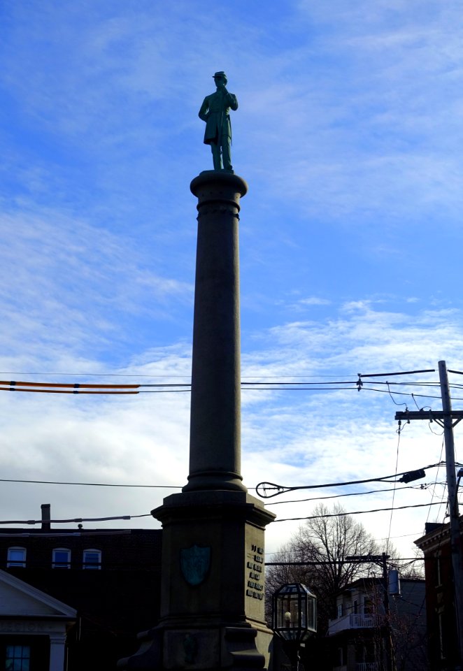 Soldiers Monument - Chelsea, Massachusetts - DSC09242