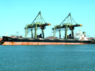 Sonoma - IMO 9236195 - Callsign 9HDS8 photo-3, Mississippi harbour, Port of Rotterdam, Holland 17-Apr-2006
