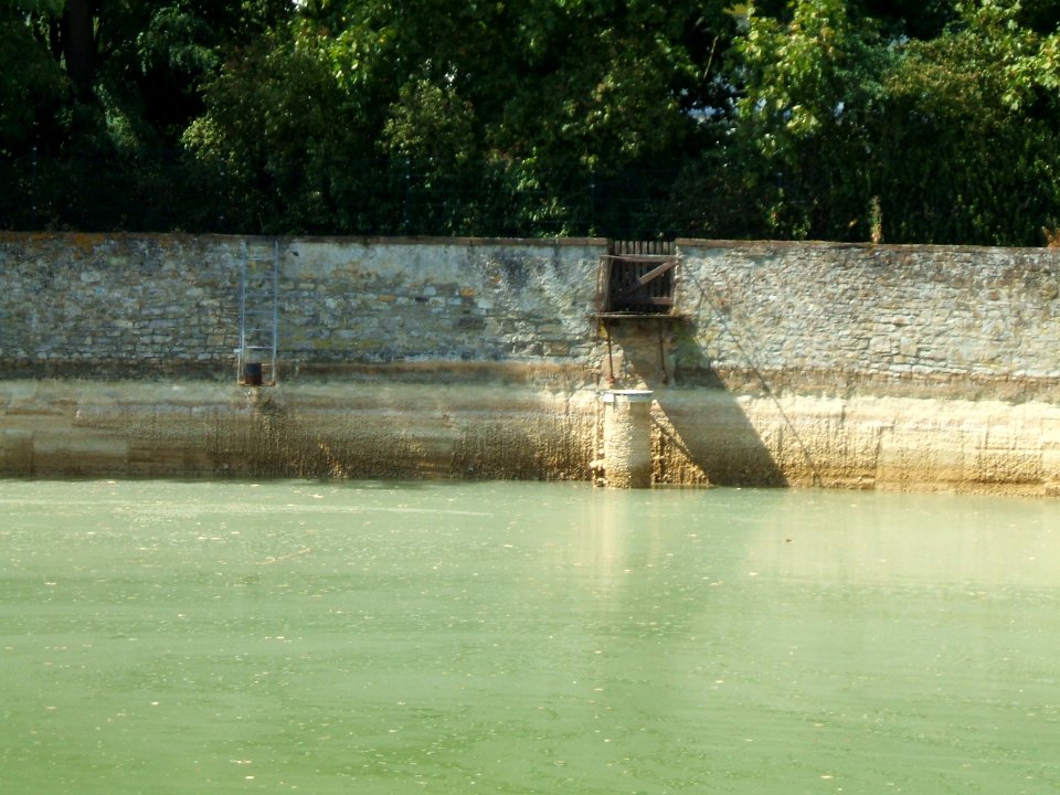 Solebecken Überlauf