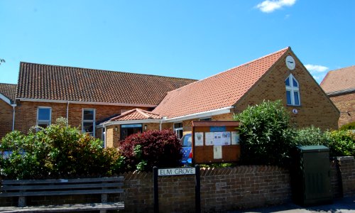 South Hayling United Reformed Church, Hollow Lane, Hayling Island (May 2019) (1)