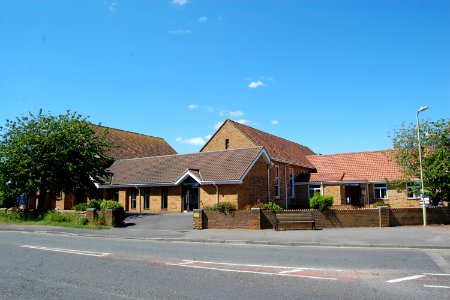 South Hayling United Reformed Church, Hollow Lane, Hayling Island (May 2019) (7)
