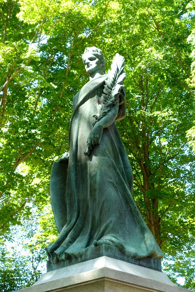 Soldiers Monument - Spencer, Massachusetts - DSC02305