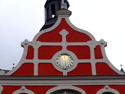 Sonnenuhr am Rathaus in Arnstadt