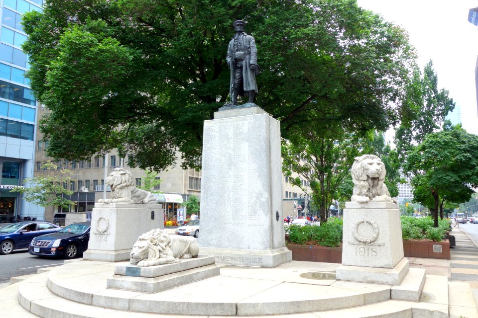 Sons of England War Memorial - Toronto, Canada - DSC00801