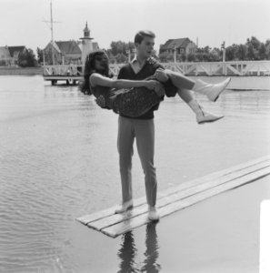 Songfestival te Knokke, de Nederlandse ploeg, Ronnie Tober en Margie Ball bij he, Bestanddeelnr 919-3388