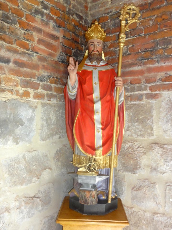 Sorbais (Aisne) église Saint-Martin, statue Saint Eloi