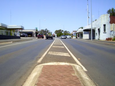 South Western Highway at Wass Street, Waroona looking south 1 (E37@WTW2013)