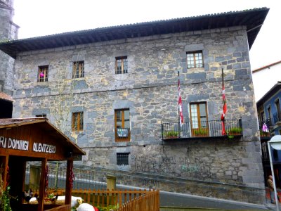 Soraluze (Placencia de las Armas) - Ayuntamiento 9