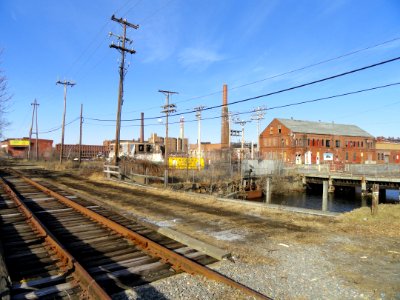 South Canal railway tracks - Lawrence, MA - DSC03526