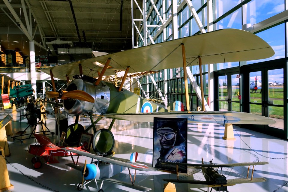 Sopwith F.1 Camel replica - Evergreen Aviation & Space Museum - McMinnville, Oregon - DSC00526