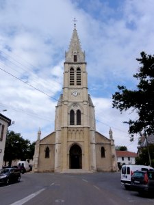 Soustons (Landes) église, façade
