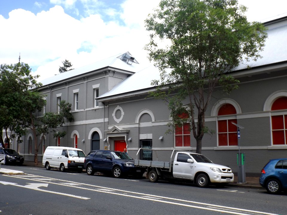 South Brisbane library from Dock Street 2