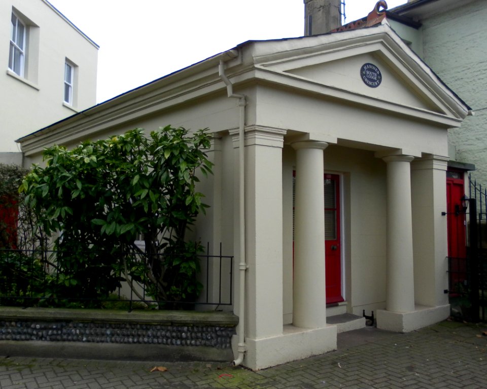 South Lodge of Hanover Crescent, Brighton (IoE Code 481972) (January 2012)