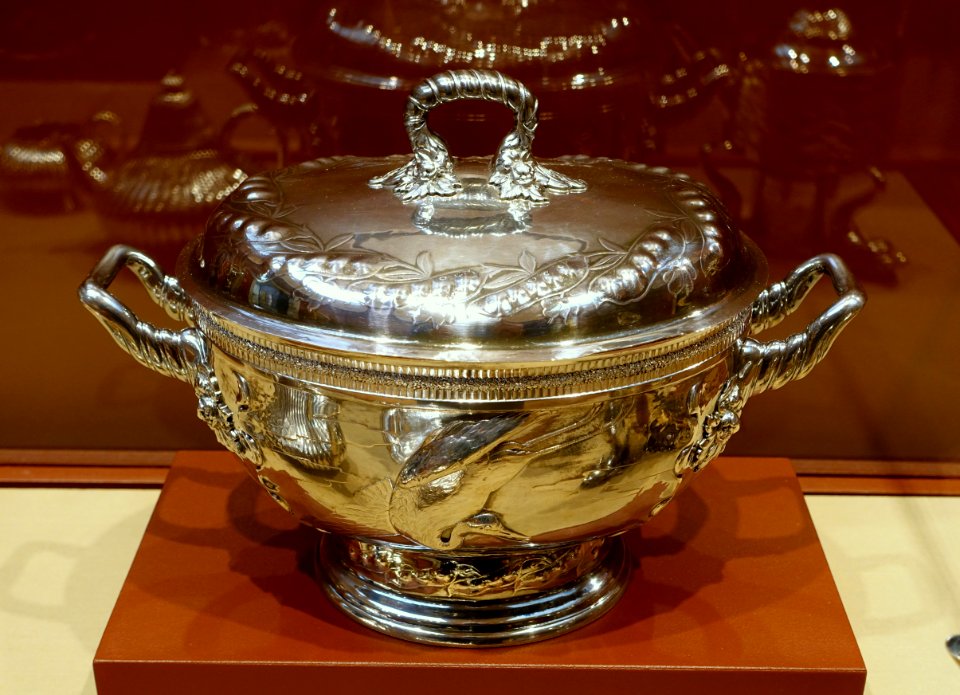 Soup tureen, Whiting Manufacturing Company, North Attleboro MA, c. 1880, silver - Currier Museum of Art - Manchester, NH - DSC08016