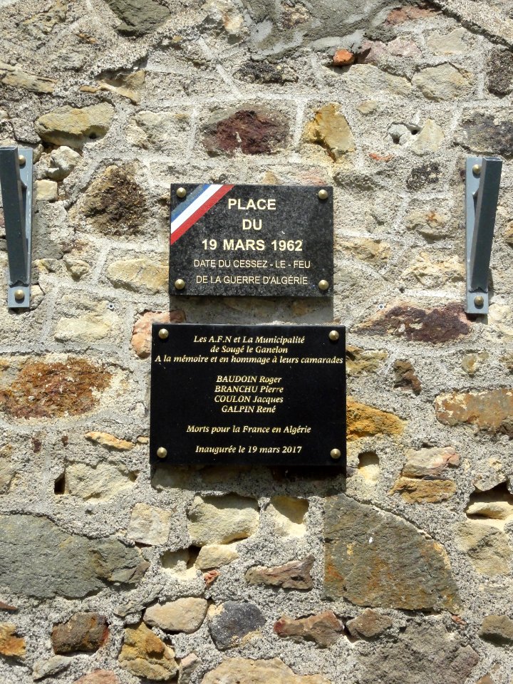 Sougé-le-Ganelon (Sarthe) plaques guerre d'Algérie