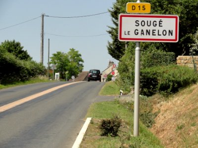 Sougé-le-Ganelon (Sarthe) entrée