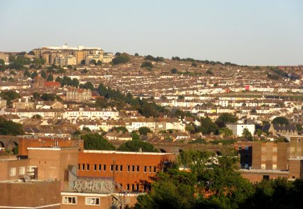 Southeastward view towards Elm Grove and Hanover areas from Highcroft Villas, Prestonville, Brighton (August 2016) (3)