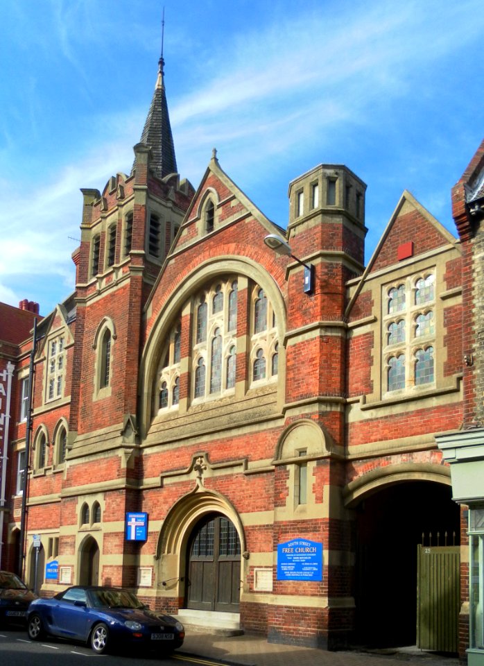 South Street Free Church, South Street, Eastbourne (NHLE Code 1393286) (October 2012) (2)