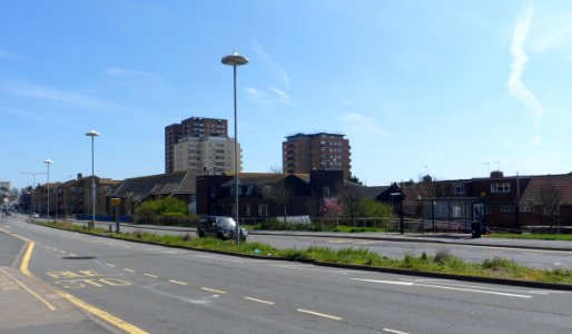 Southeastward view along Eastern Road, Kemptown, Brighton (April 2013)