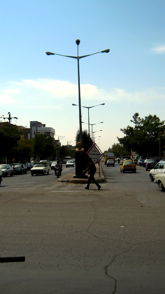 South view from Hafez sq - Shahid Fahmide blv (Bonyad e Shahid) - Nishapur 7