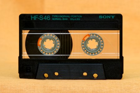 Sony HF-S 1985 (4)