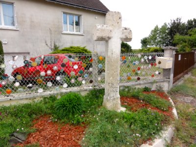 Sorigny (Indre-et-Loire) Croix de chemin