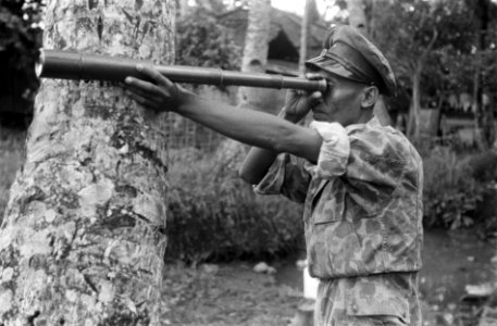 Soemedang. sergeant Imoen van het 2de Bewakings Bataljon, een Soendanees, verken, Bestanddeelnr 3850
