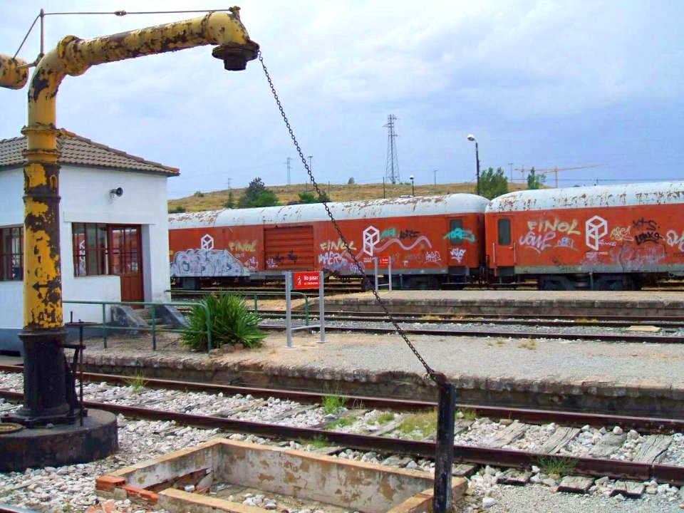 Soria - La destartalada estación de Adif
