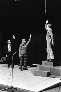 Soort musical namens Jacques Brel 19 januari as in premier in Nieuwe de la M, Bestanddeelnr 925-2903