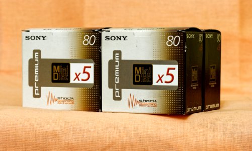 Sony MDW 80 'premium' minidisc 5-packs (2)