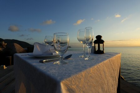 Beach table restaurant