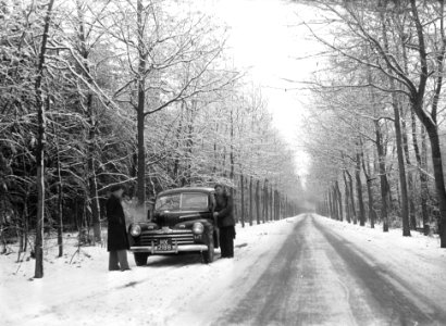 Sneeuwlandschap omgeving Emmen, Bestanddeelnr 902-4567
