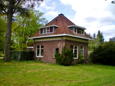 Soest Den Blieklaan 3 dienstwoning pompstation 15